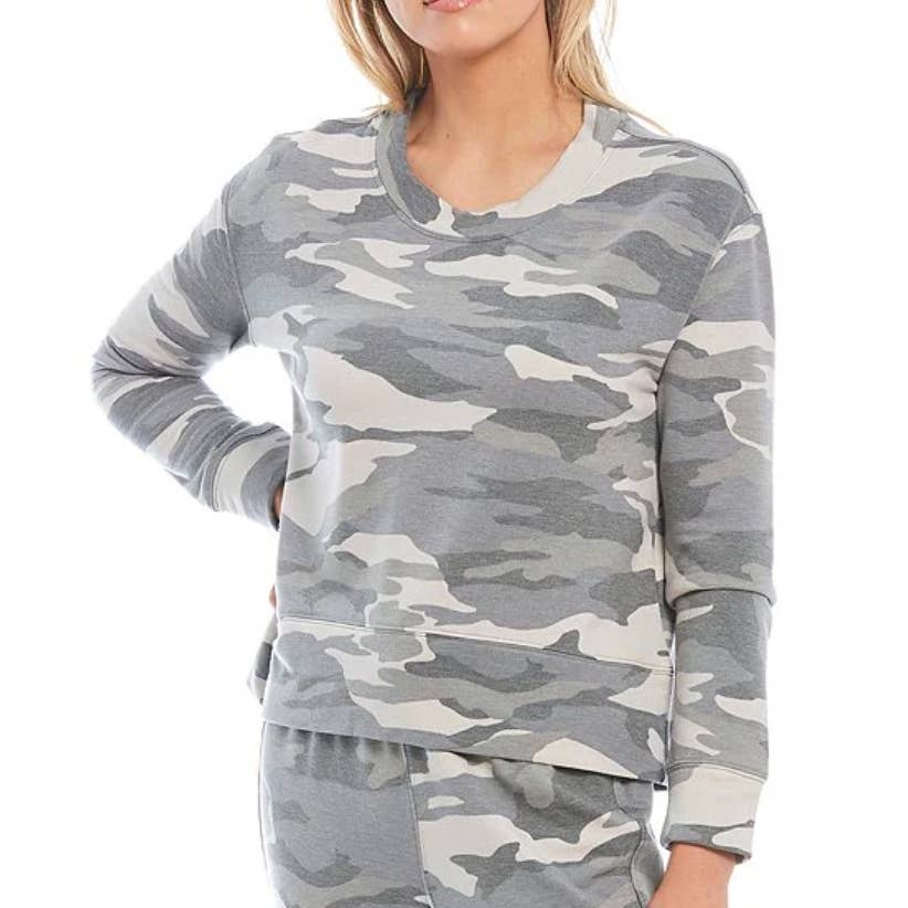 Splendid Long Sleeve Banded Hem Camo Print Jewel Neck Coordinating Pullover