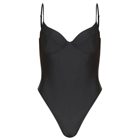 PrettyLittleThing Basic Cupped One Piece Swimsuit