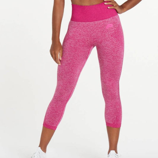 Pursue Fitness Adapt Seamless 3/4 Leggings