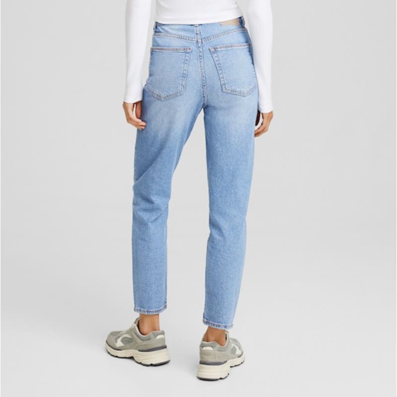 Bershka Mom Slim Comfort Jeans