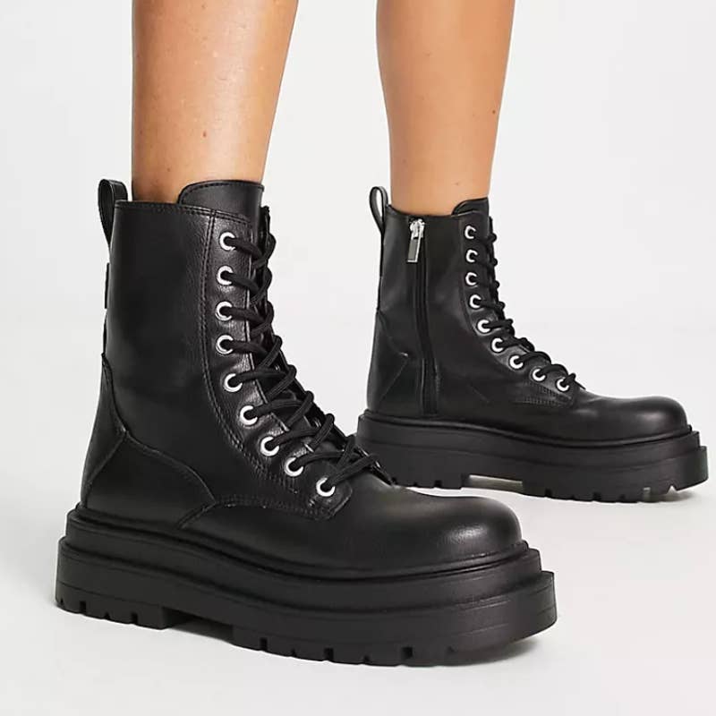 Pull&Bear Lace Up Ankle Boots